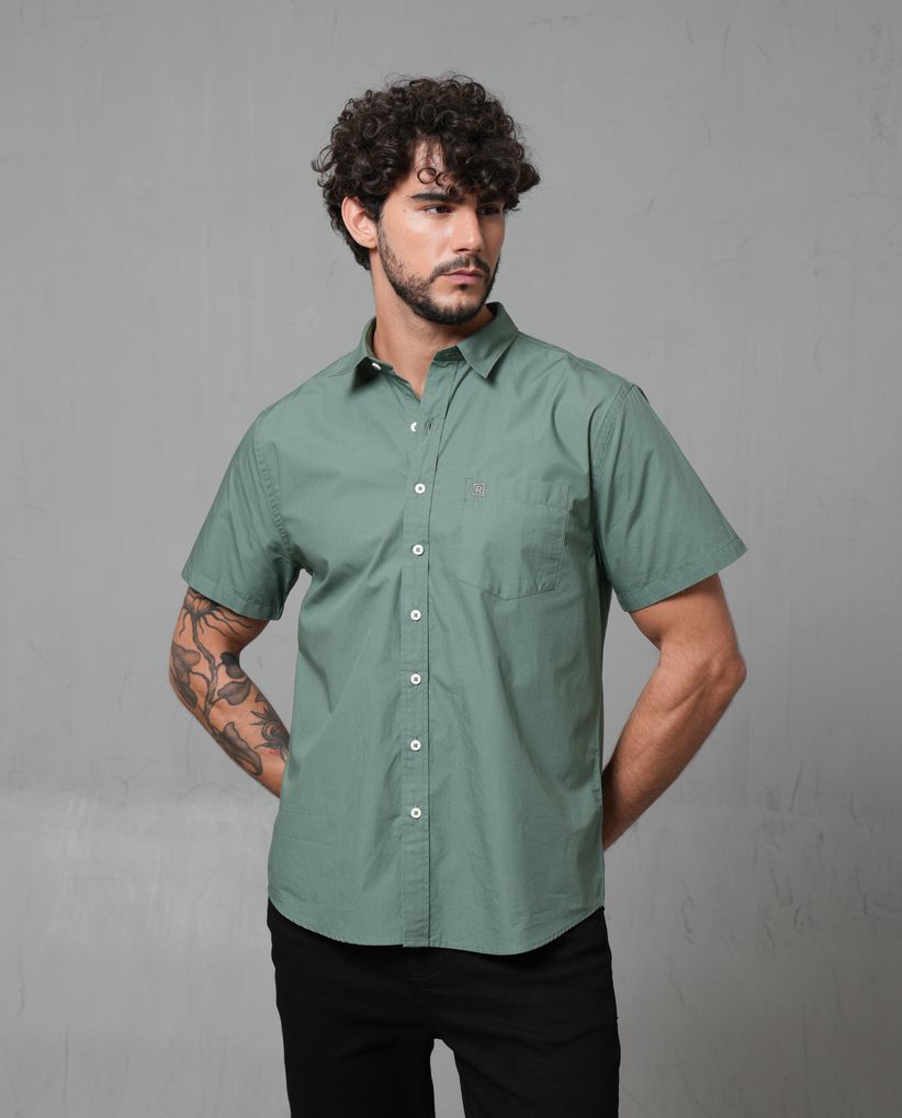 Camisa manga corta con bordado para hombre