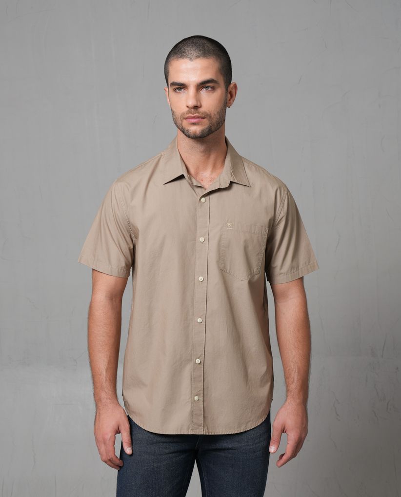 Camisa manga corta con bordado para hombre