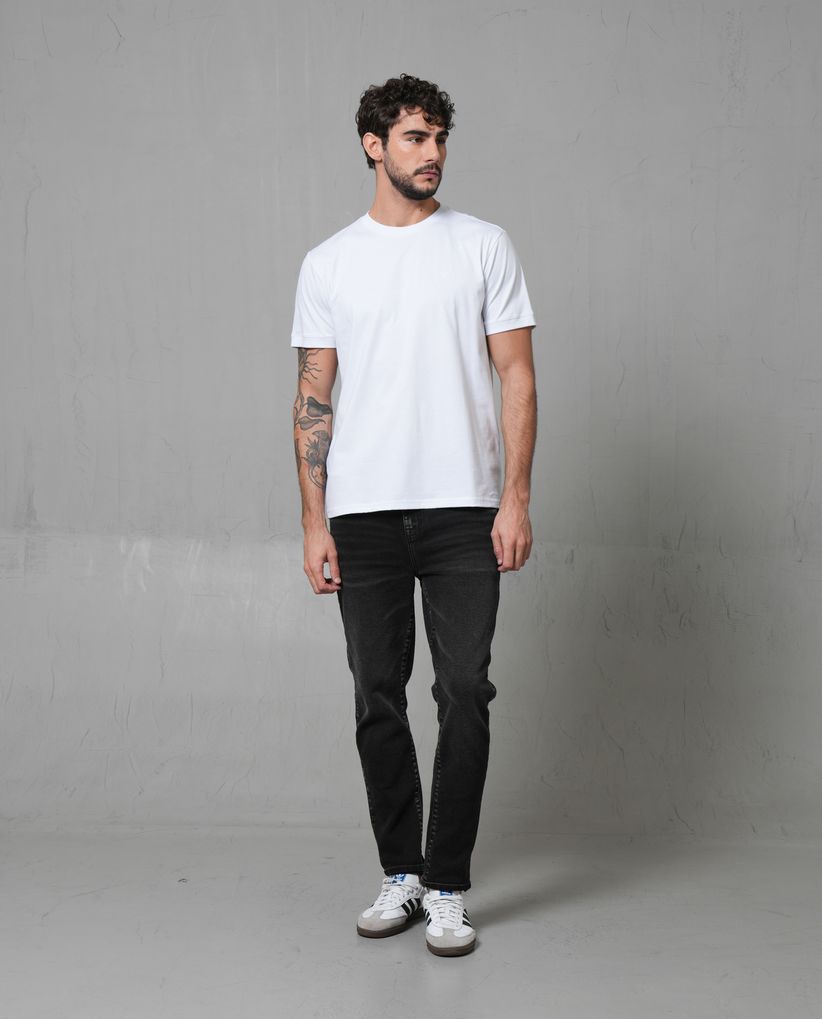 Jean Slim en black denim para hombre