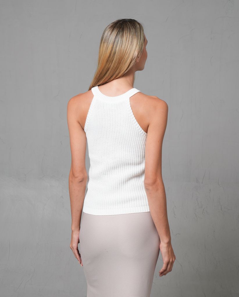 Camiseta tejida de cuello halter para mujer