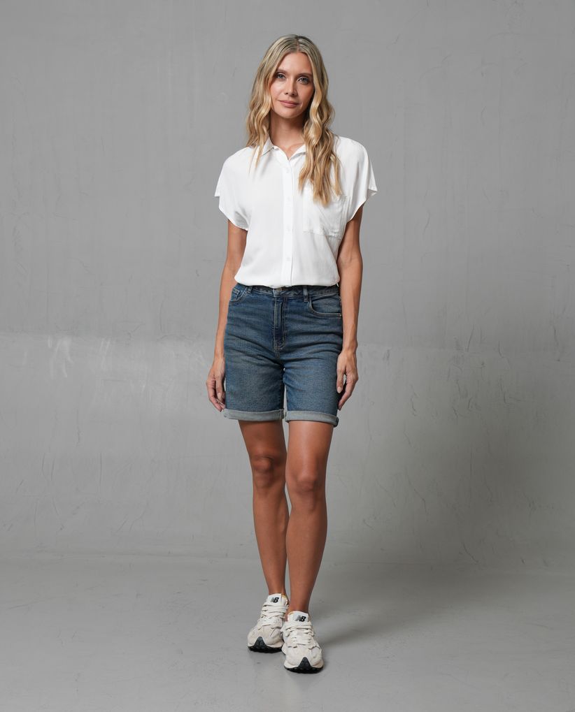 Short largo cinco bolsillos para mujer