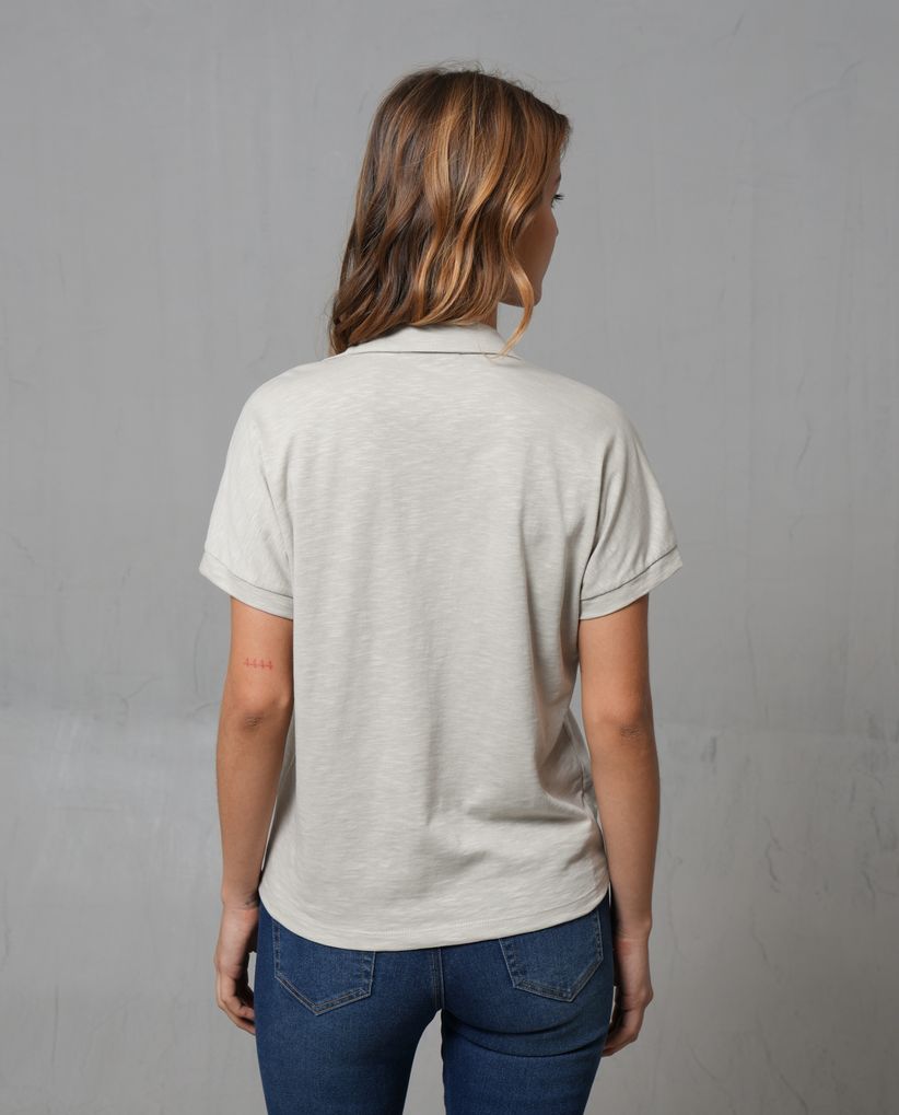 Camiseta tipo Polo para mujer