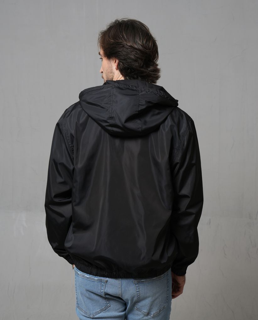 Chaqueta impermeable con capucha para hombre