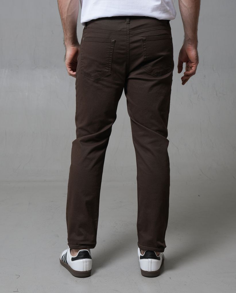 Pantalón Slim en dril semiliviano para hombre