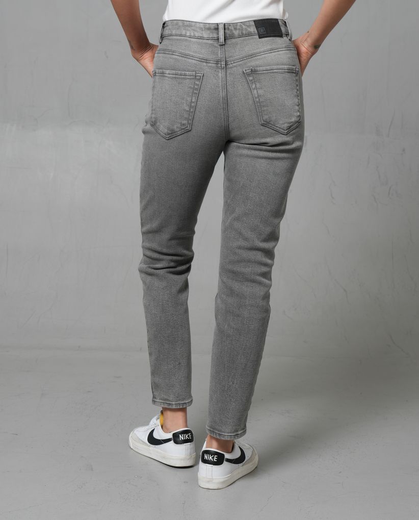 Jean Mom cinco bolsillos para mujer