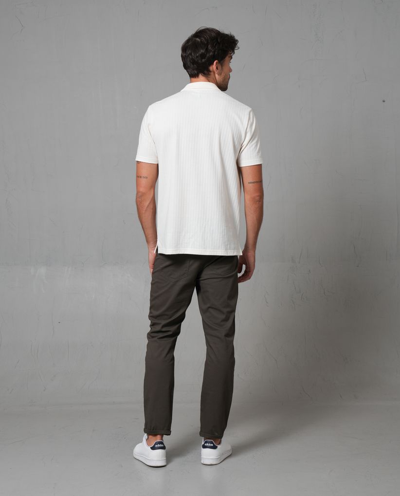 Pantalón en dril semi-ajustado para hombre