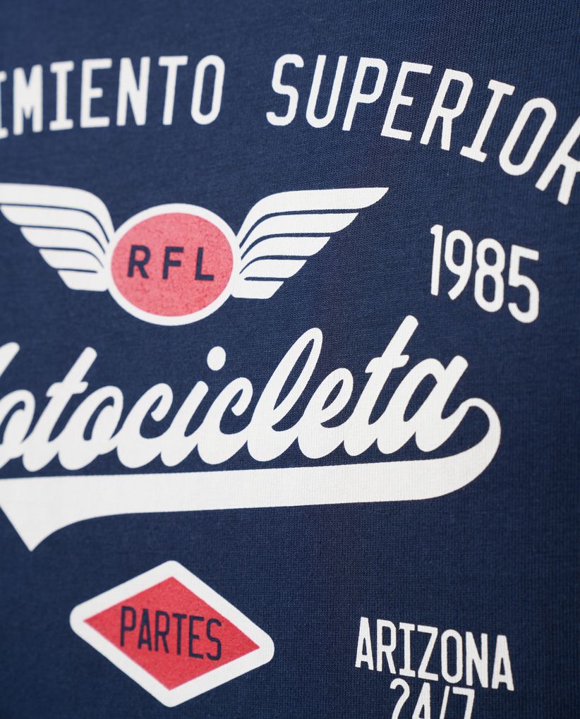 Camiseta con estampado en frente para hombre