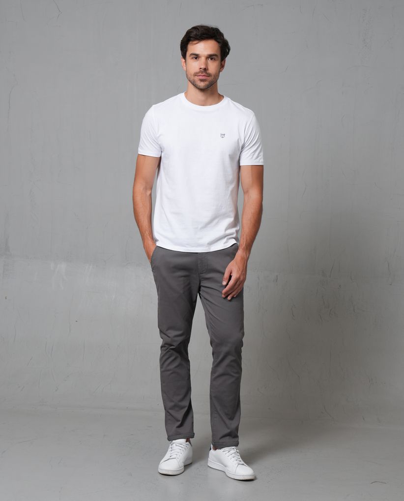 Pantalón tipo chino para hombre