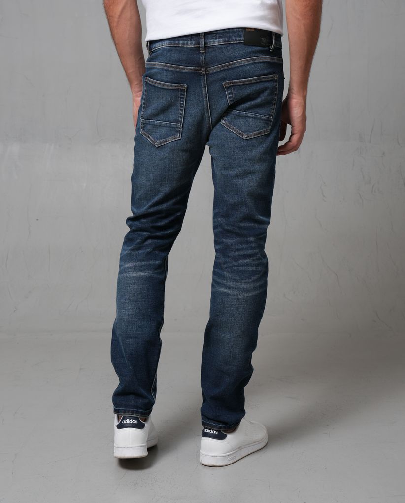 Jean Straight tono oscuro para hombre