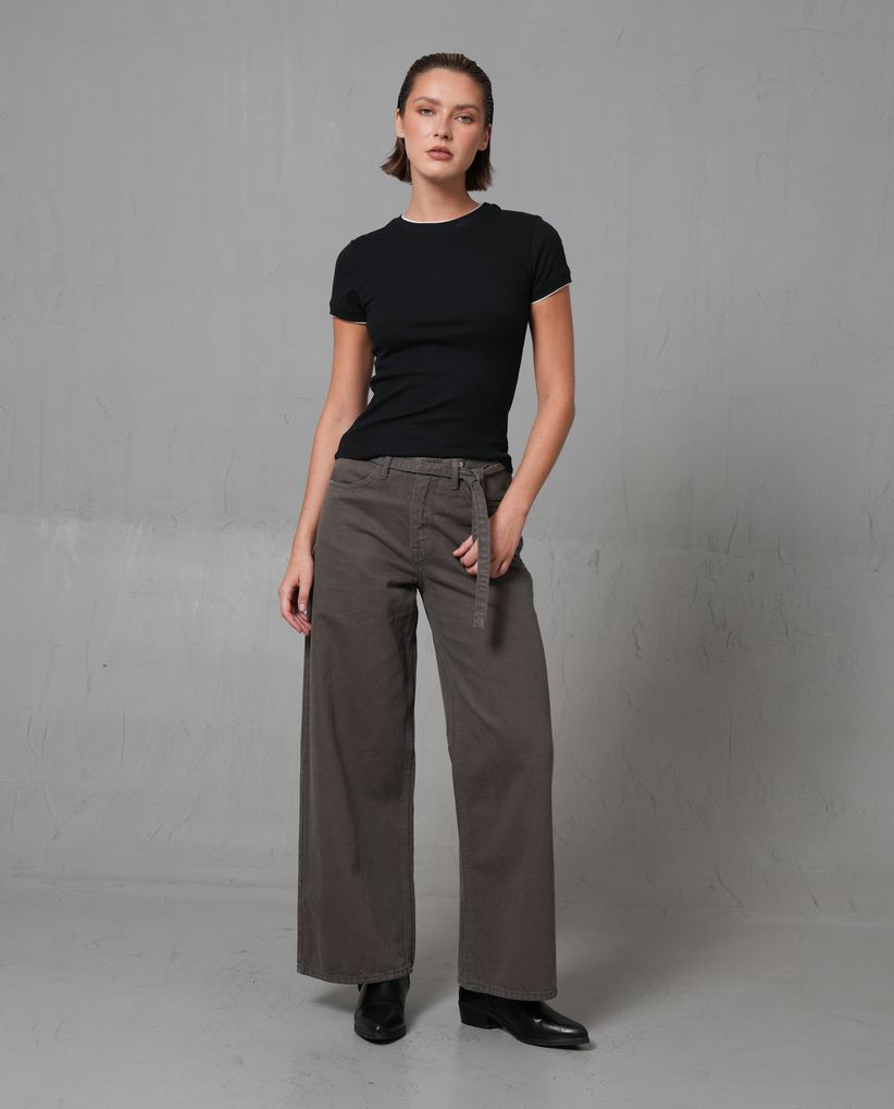 Pantalón Wide Leg con cinturón para mujer