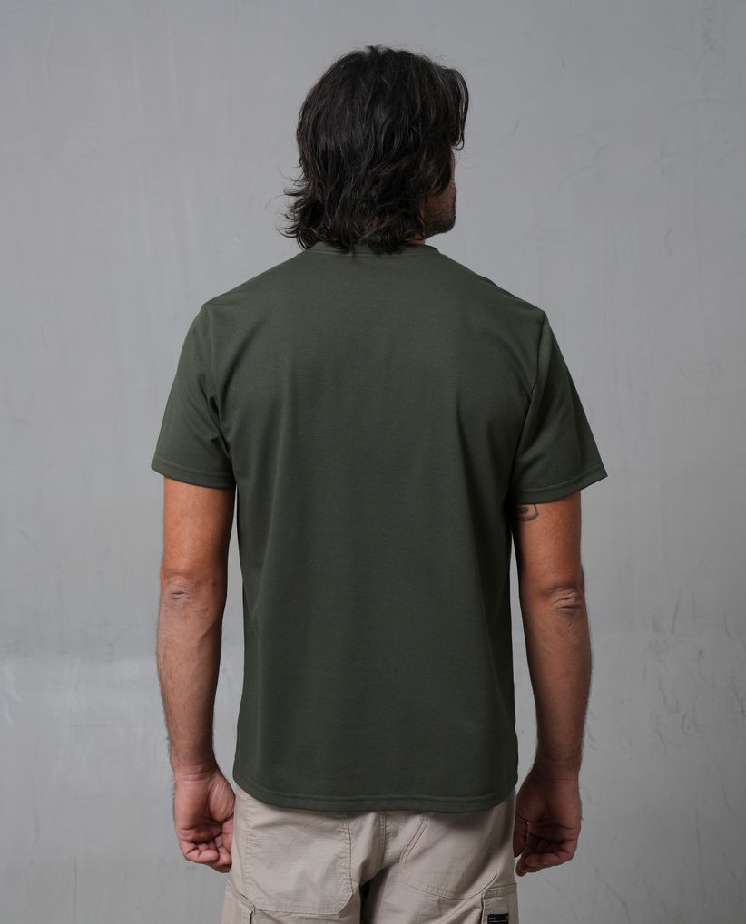 Camiseta tejida con cuello redondo para hombre