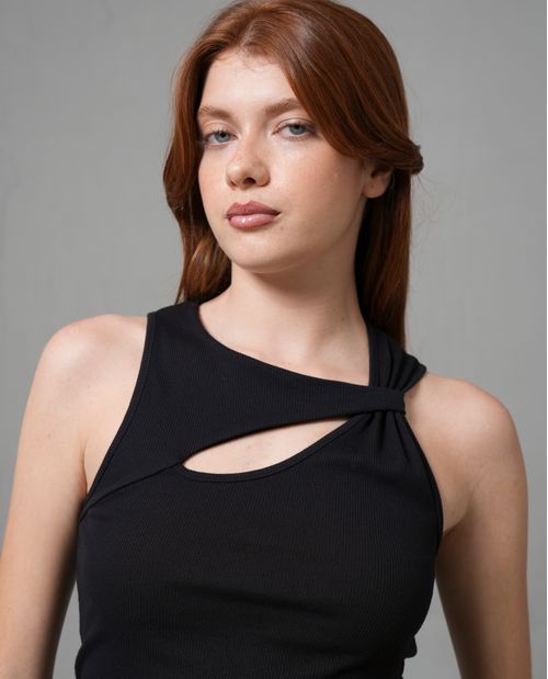 Camiseta manga sisa semi ajustada para mujer