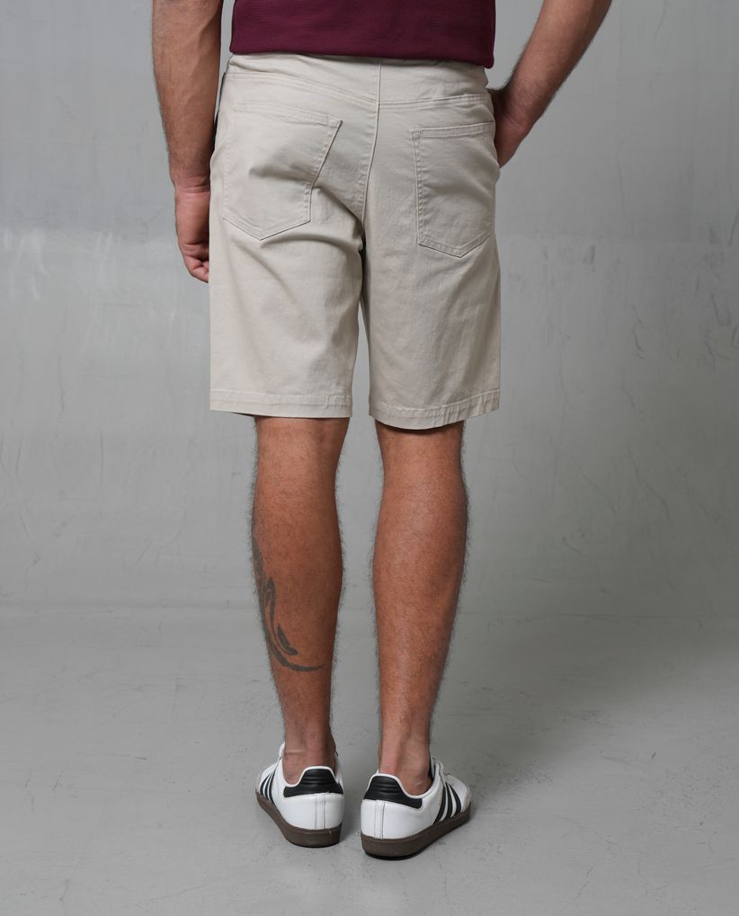 Bermuda con pretina elástica para hombre