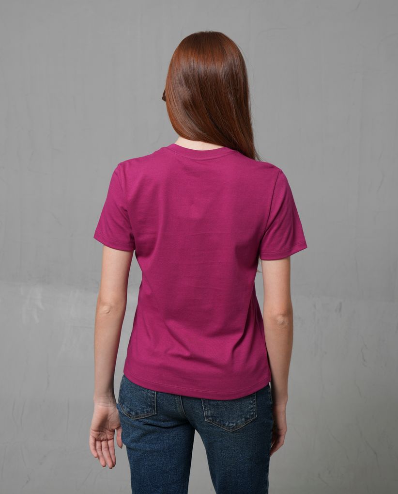 Camiseta con estampado punto corazón para mujer