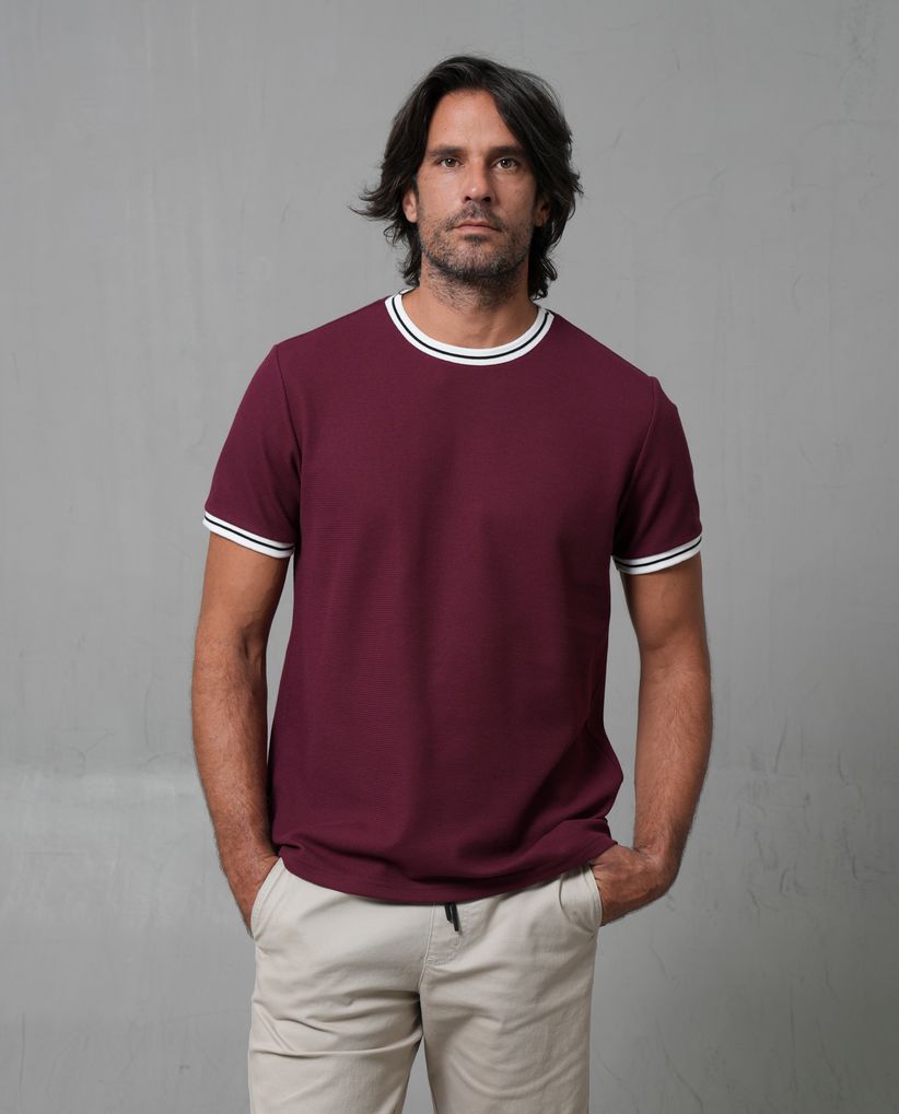 Camiseta texturizada con cuello redondo para hombre