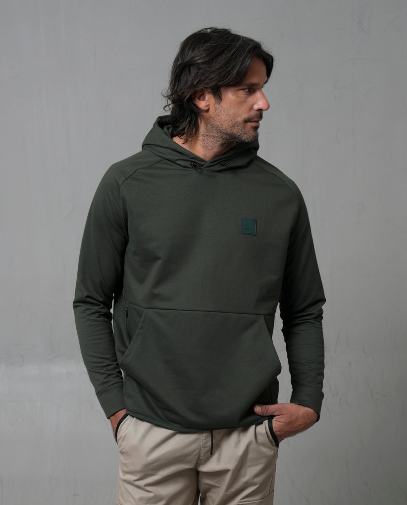 Buzo con bolsillos en frente para hombre