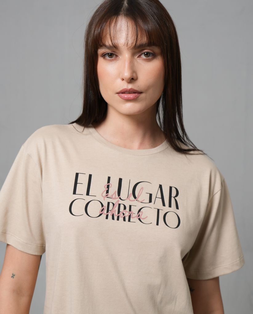 Camiseta cuello redondo estampada para mujer