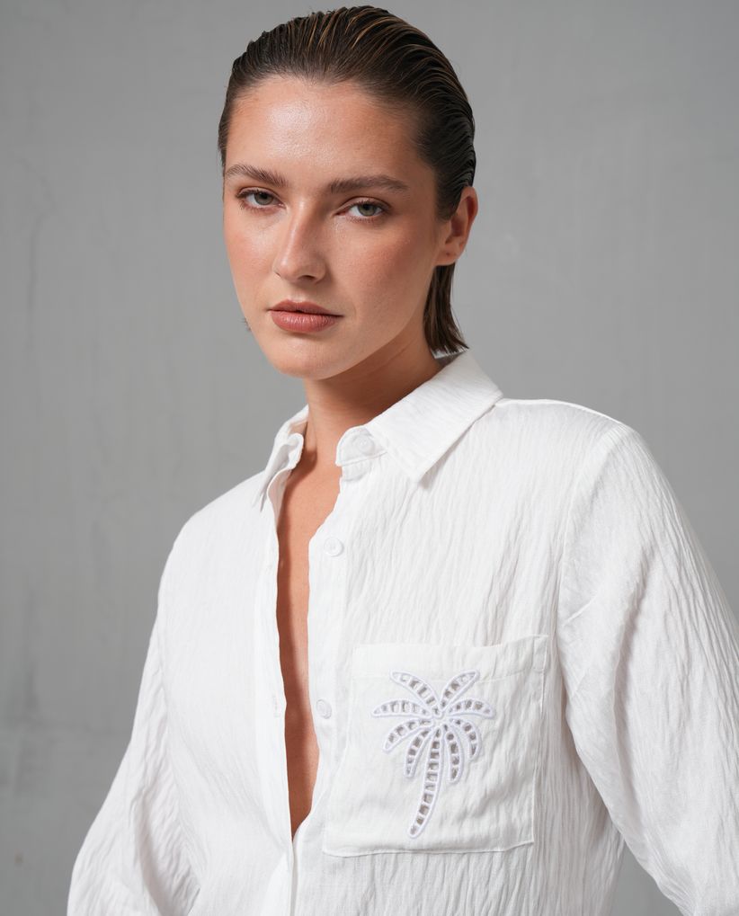 Camisa manga larga con bordado para mujer