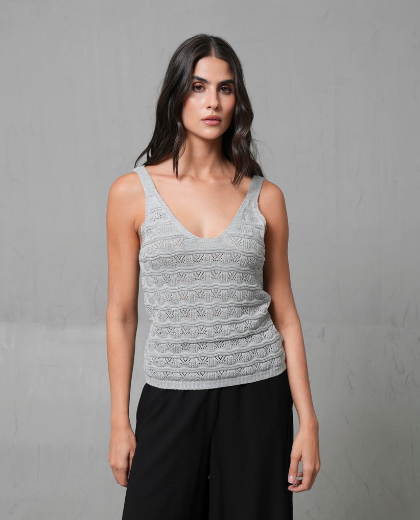 Camiseta tejida con cuello en V para mujer