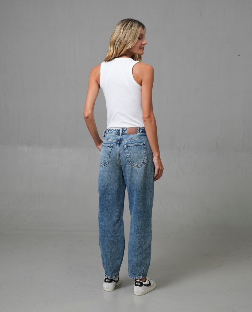 Jean Barril tiro alto tono claro para mujer