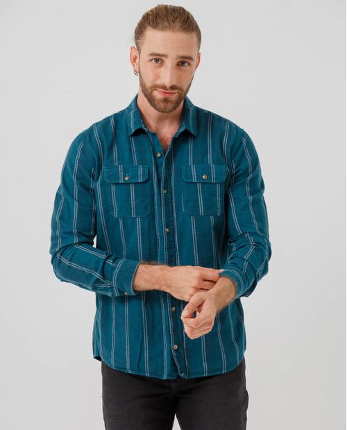 Camisa con bolsillos en frente para hombre