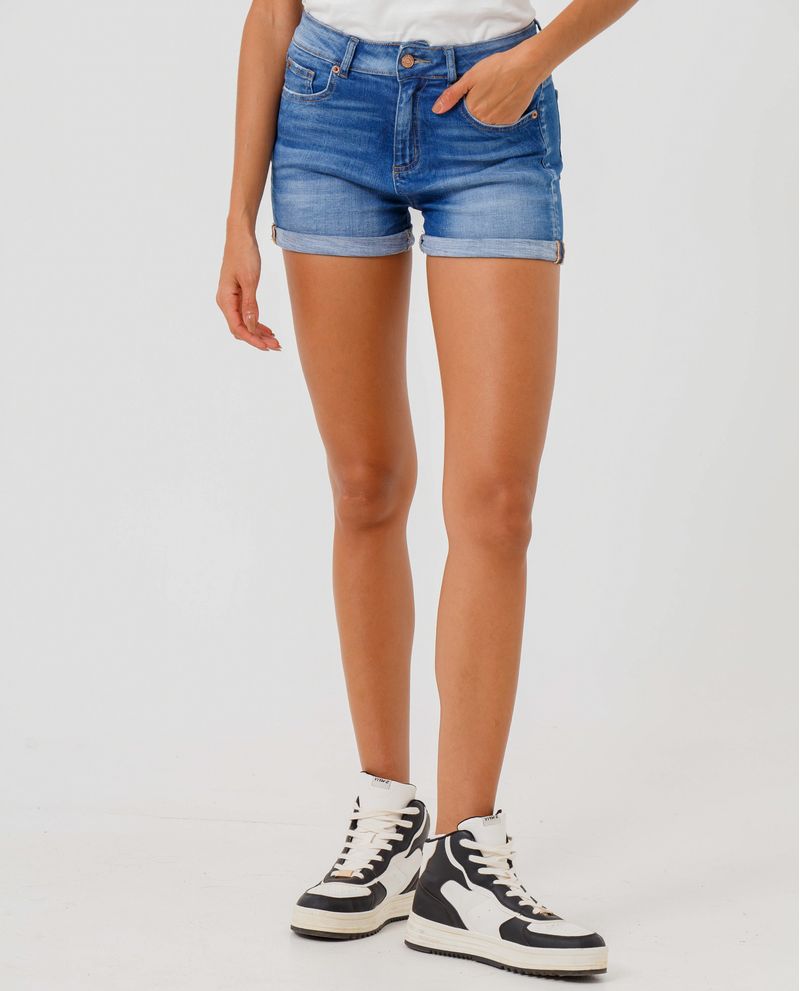 Short corto de mujer new arrivals