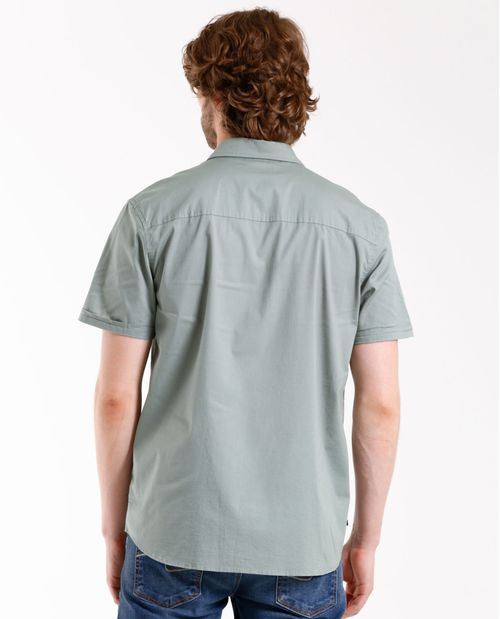Camisa con bolsillo de parche para hombre
