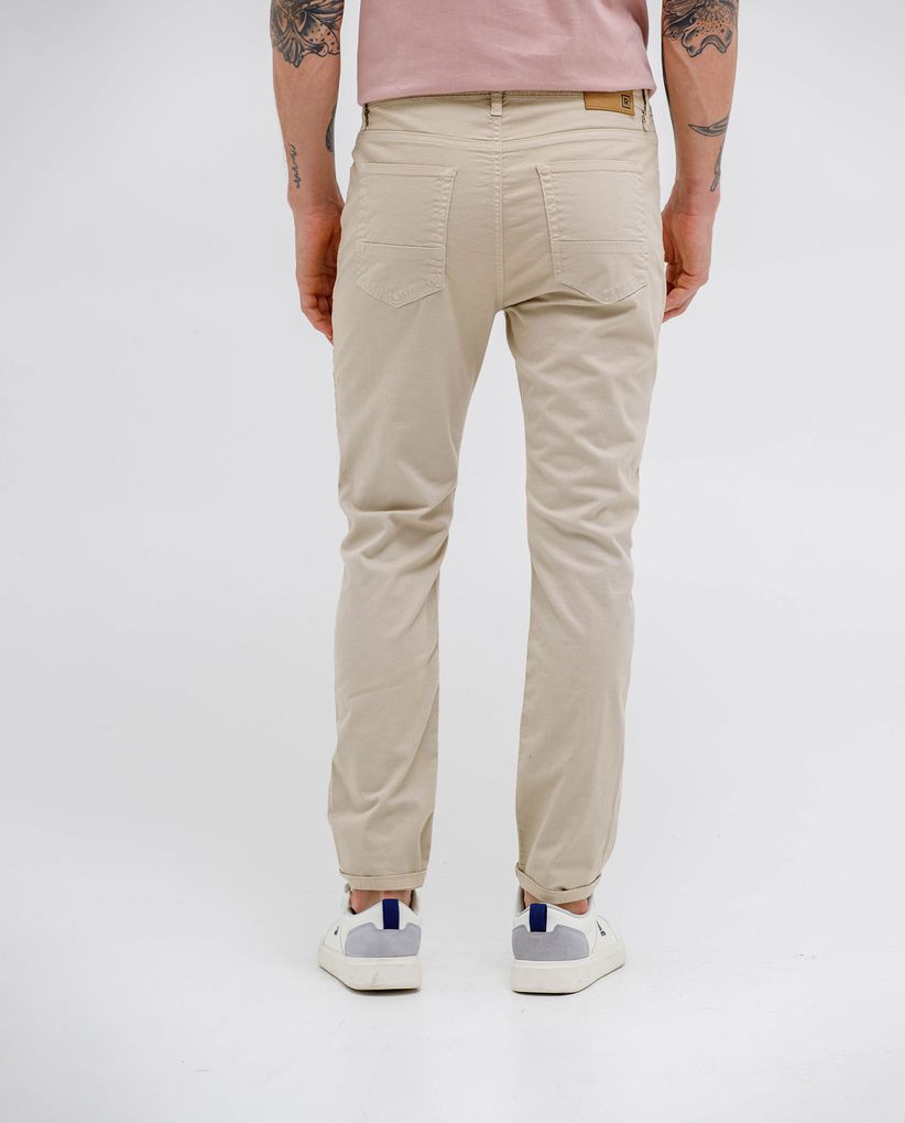 Pantalón cinco bolsillos para hombre