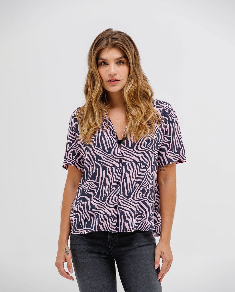 Camisa clásica estampada para mujer