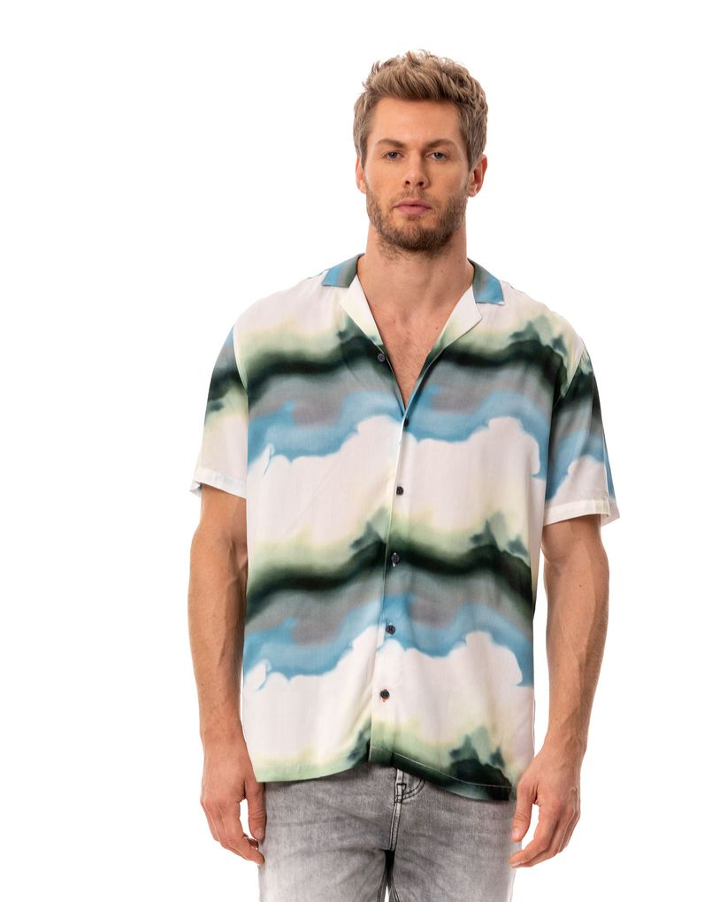 Camisa de tela fluida para hombre