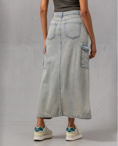 Falda en denim tono medio para mujer