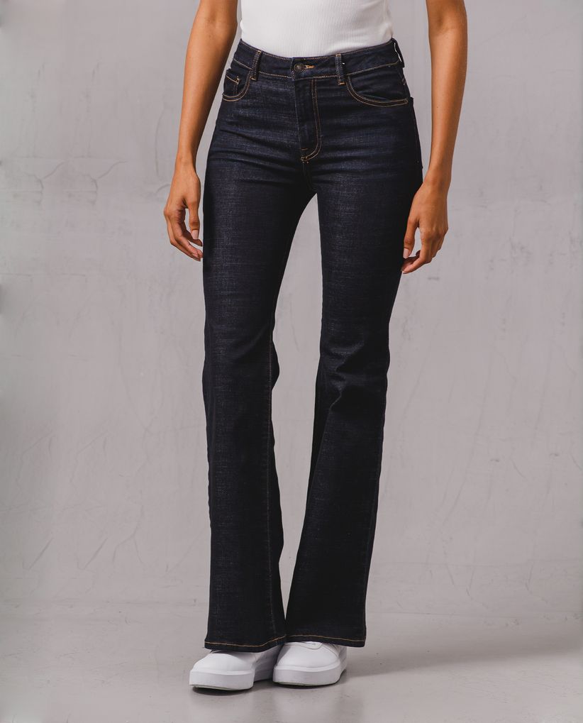 Jean Flare cinco bolsillos para mujer