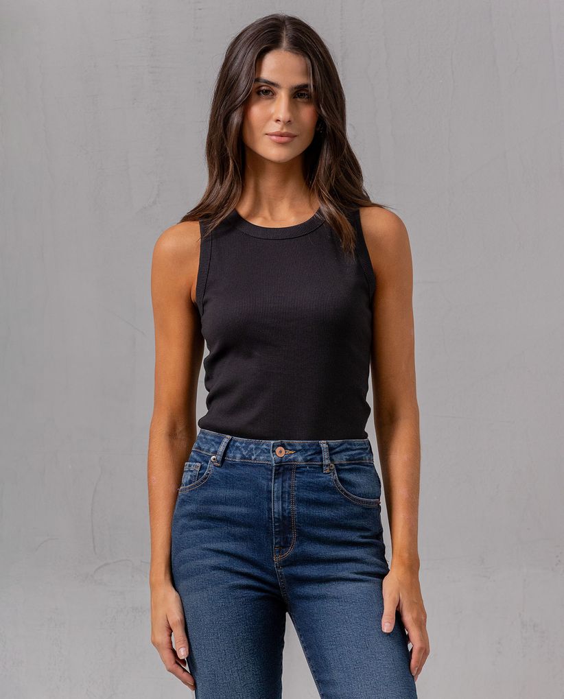 Camiseta básica manga sisa para mujer