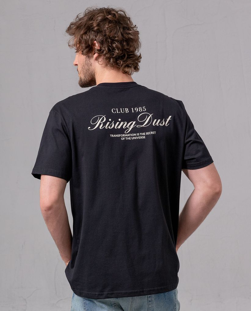 Camiseta con estampado pequeño frontal para hombre