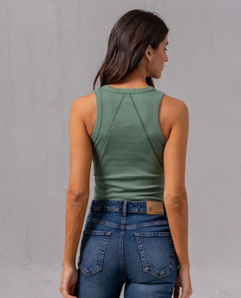 Camiseta básica manga sisa para mujer