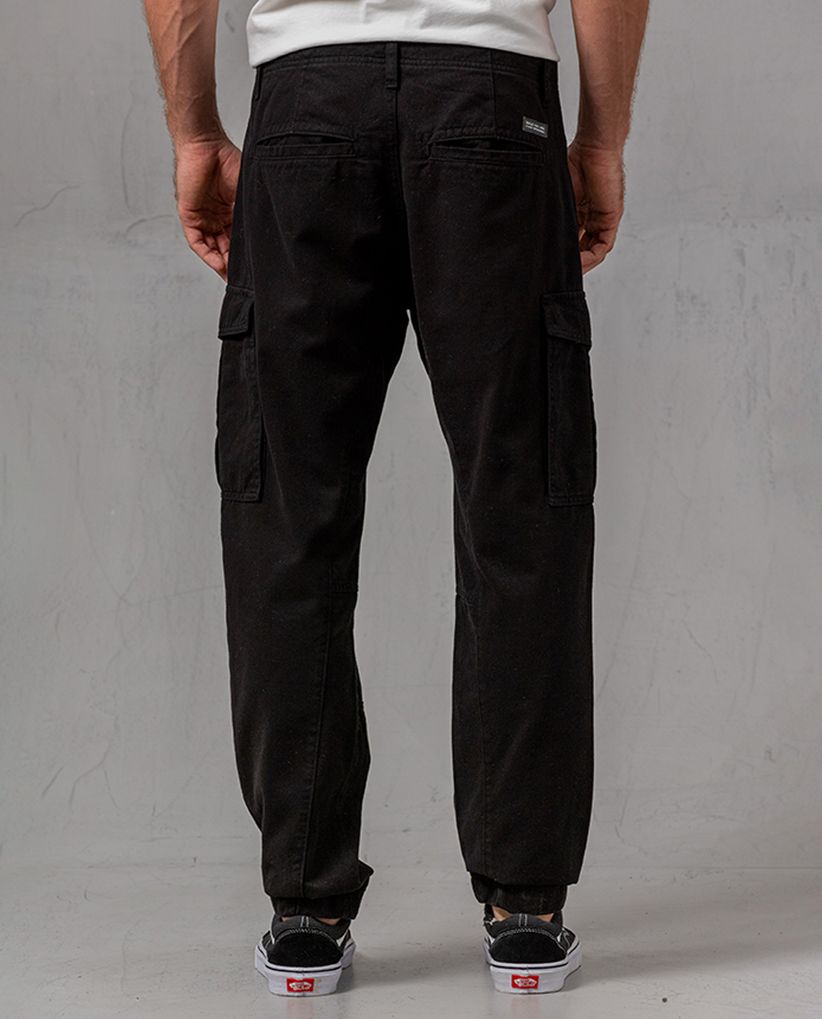 Pantalón cargo para hombre