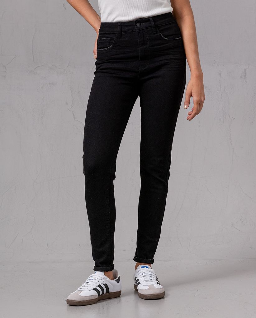 Jean Skinny tono negro para mujer