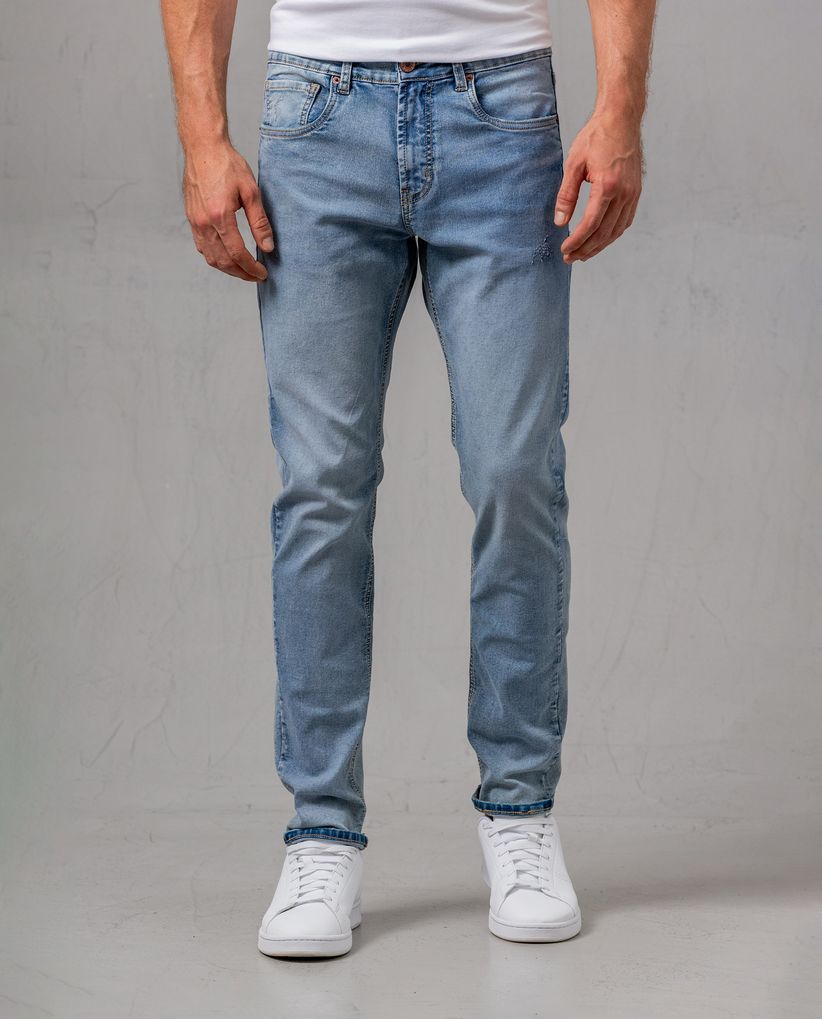 Jean Slim con desgastes para hombre