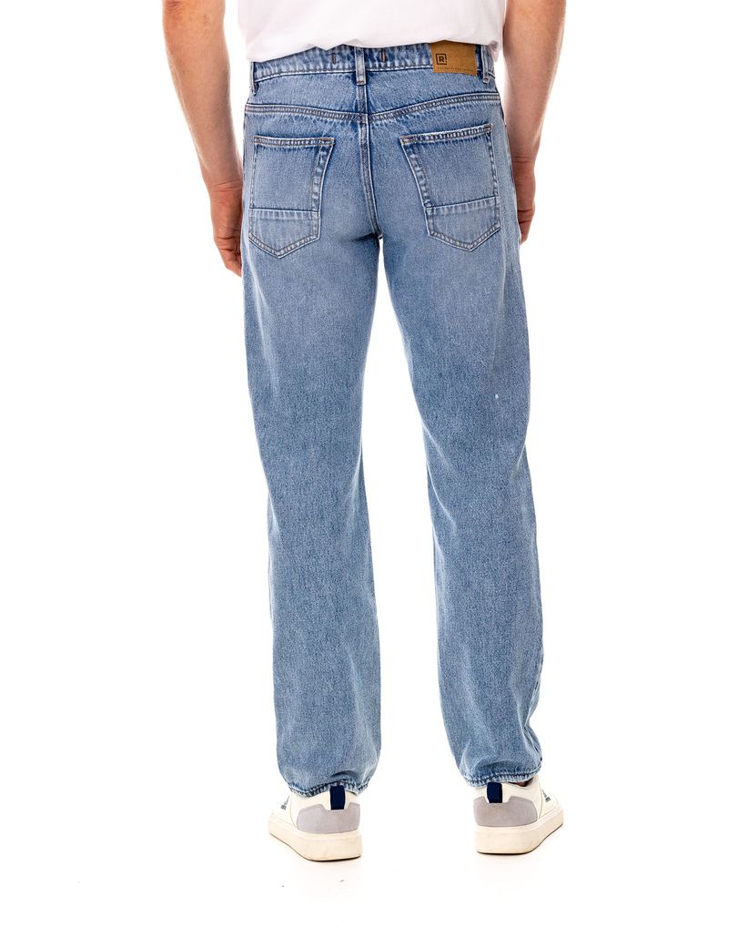 Jean Classic con iluminaciones en muslos para hombre