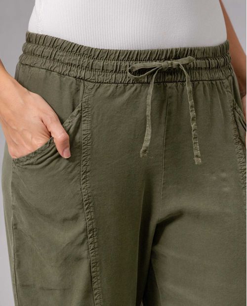 Pantalón Jogger con bolsillos para mujer
