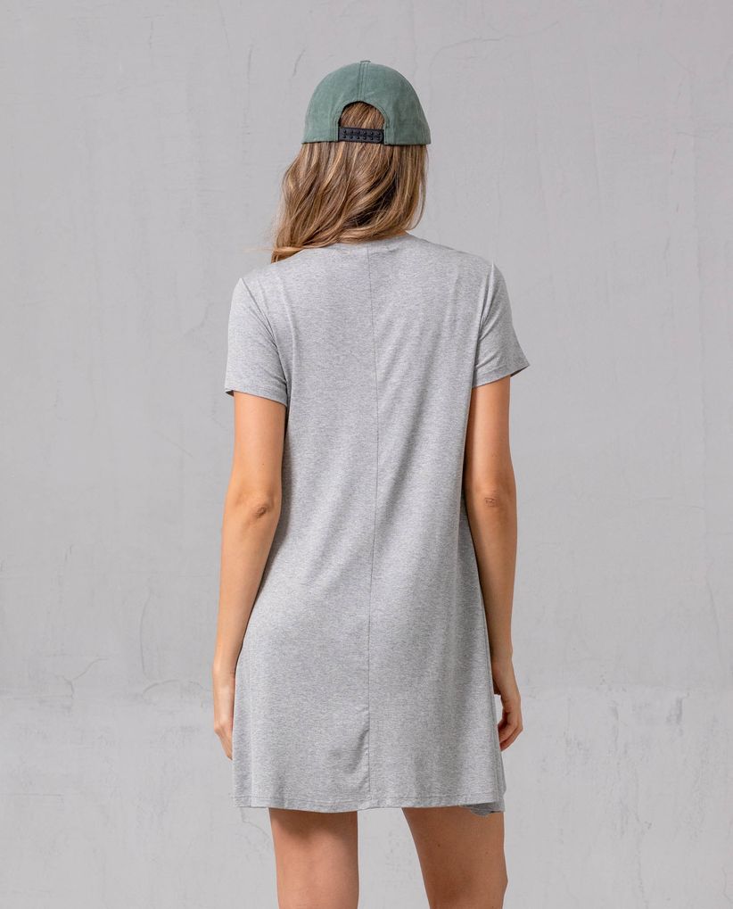 Vestido corto cuello redondo para mujer