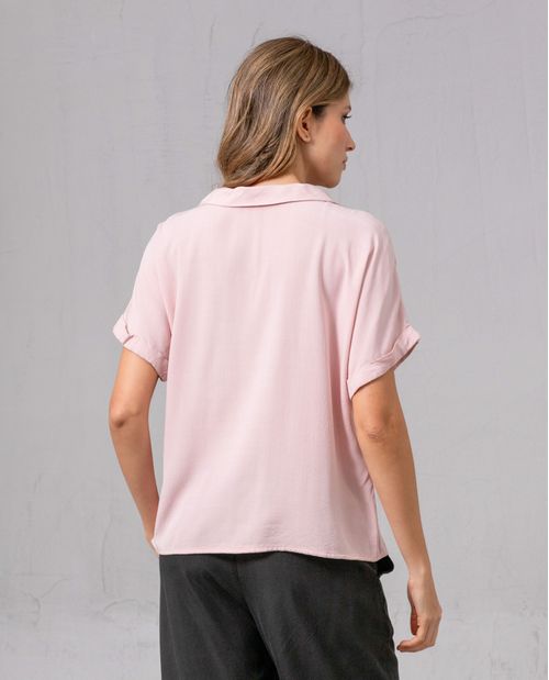 Camisa con escote en V para mujer