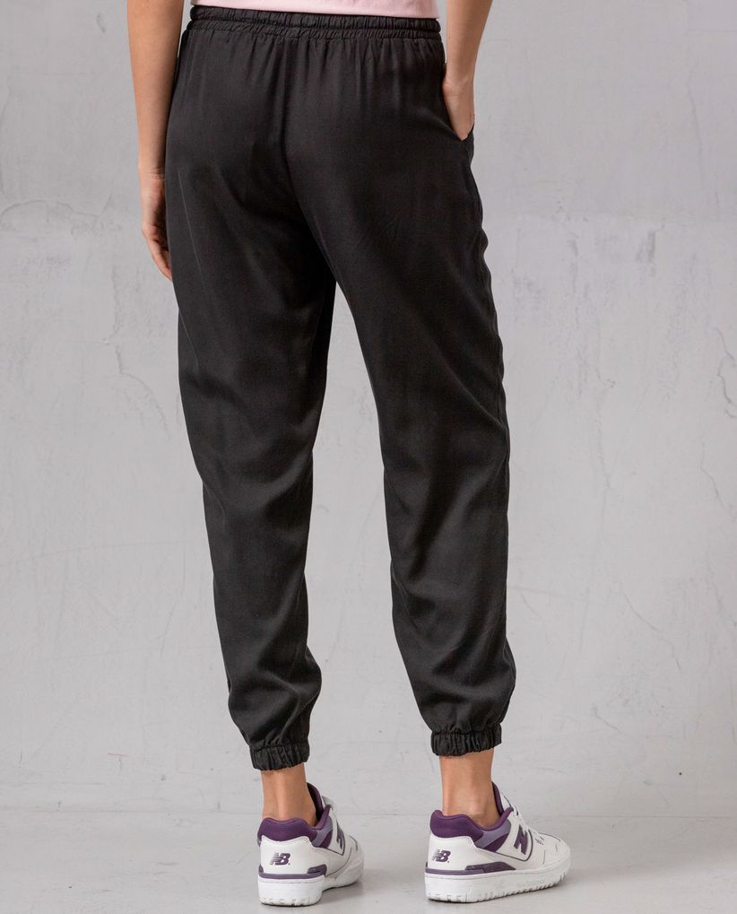 Pantalón Jogger con pretina y bota elástica para mujer