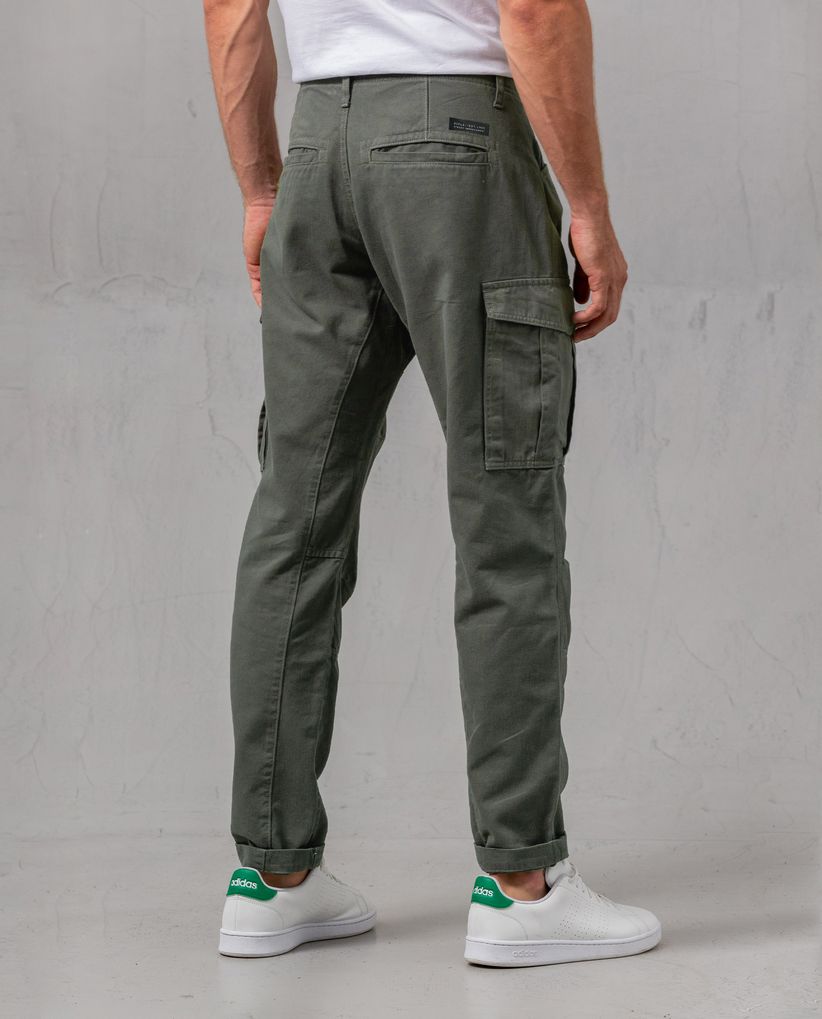 Pantalón cargo para hombre