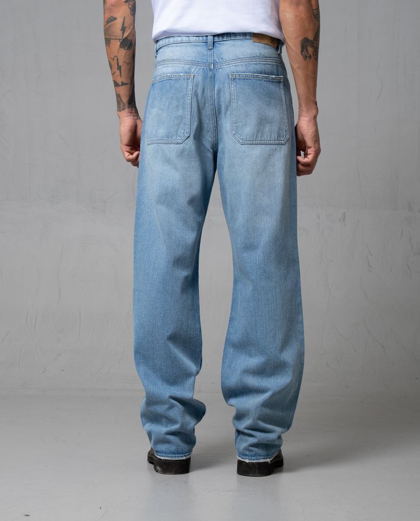 Jean Trendy de tiro largo para hombre