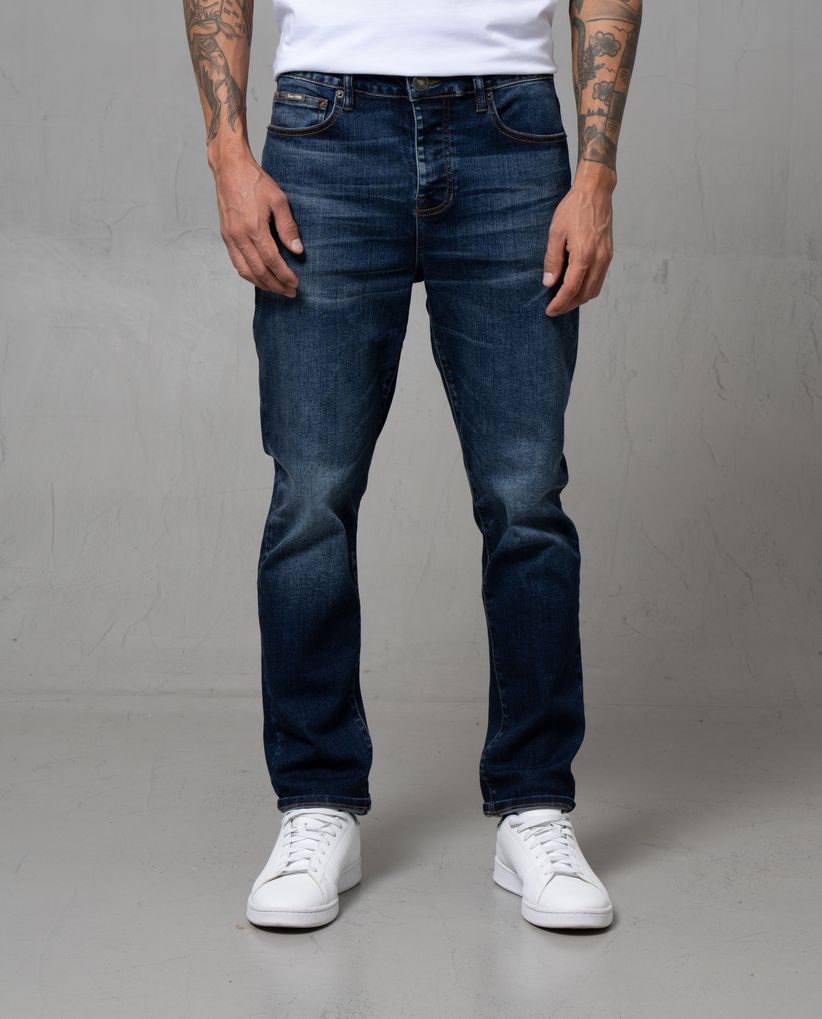 Jean Straight de tono oscuro para hombre