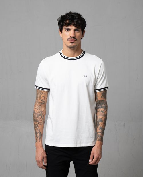 Camiseta con cuello y puños en contraste para hombre
