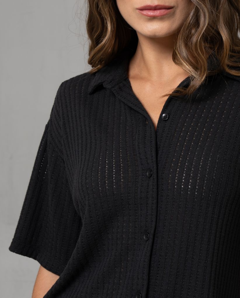 Camisa resort en tela con efecto tejido para mujer