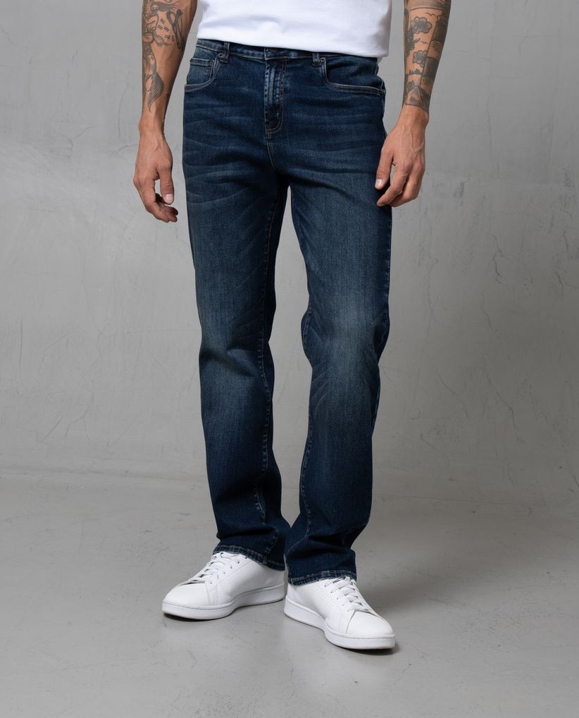 Jean Classic con iluminaciones en muslo para hombre