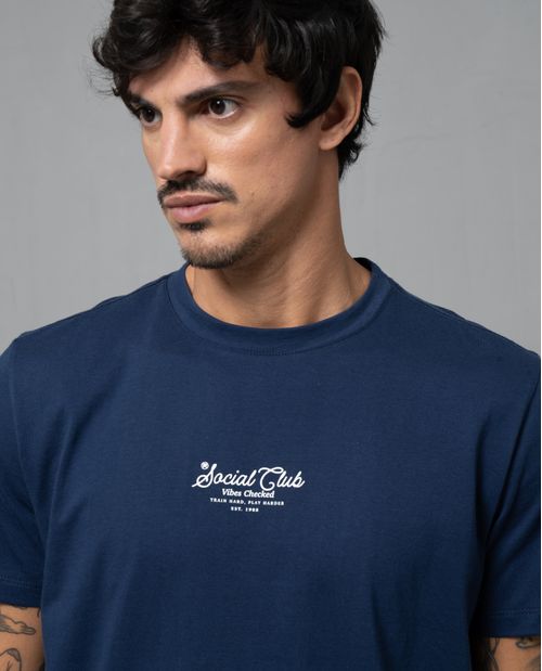Camiseta con estampado en frente para hombre